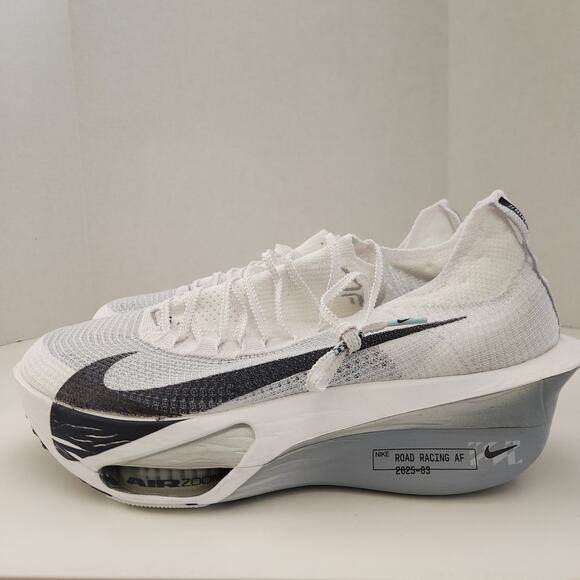 Nike Alphafly 3 Men\'s Road Racing Shoes (FD8311-101, White Size 13 main image 6